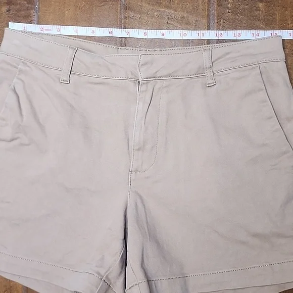 Banana Republic Womens Tan Chino Shorts Size 6 - Picture 6 of 9